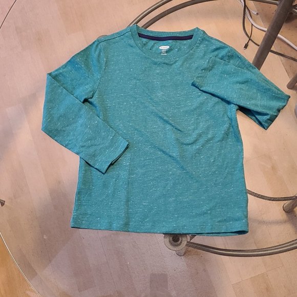 OLD NAVY girl's longsleeve green plain t-shirt Size 6-7 - Picture 1 of 1